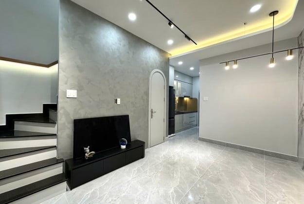 Bán nhà lô góc 3 mặt ô tô, 39m2, 3 phòng ngủ, giá 5.x tỷ, Vạn Kiếp, Bình Thạnh