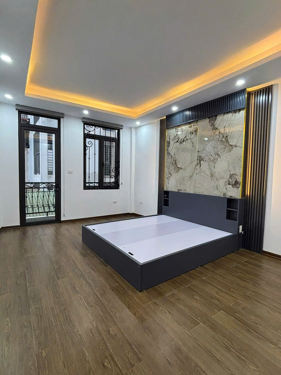 Bán nhà ngõ 119 Giáp Bát, Hoàng Mai, 45m2, 6 tầng, thang máy, giá 7 tỷ 9