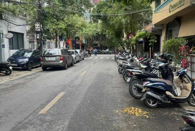 Bán nhà mặt phố Thiền Quang, quận Hai Bà Trưng, Hà Nội, vị trí đắc địa, 585m², giá 220 tỷ