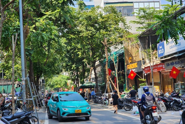 Bán nhà mặt phố Nguyễn Văn Tuyết, quận Đống Đa, Hà Nội, vị trí kinh doanh đỉnh, 88m², giá 43.9 tỷ