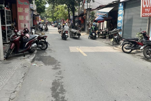 Bán nhà mặt đường Xuân Đỉnh, 6 tầng, 60m², kinh doanh tốt, giá chào 15 tỷ