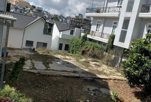 Bán đất biệt thự mặt tiền đường Cao Thắng, Phường 7, Đà Lạt, View đẹp, diện tích 300m², giá 15 tỷ