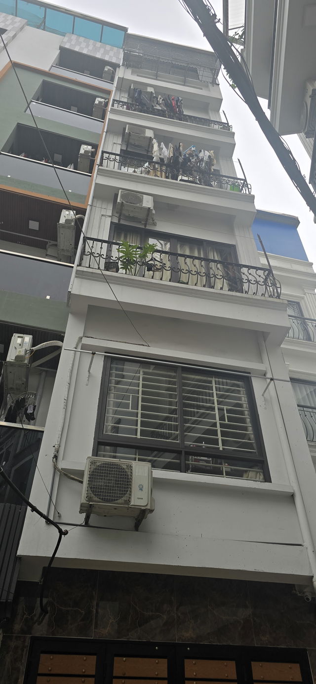 Bán nhà phố Khương Đình, Quận Thanh Xuân, Hà Nội ,43m2, 6 tầng thang máy 10 phòng, doanh thu 50 triệu tháng
