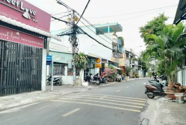 Bán gấp nhà mặt tiền kinh doanh, 63m2, Tăng Nhơn Phú B, Quận 9, giá 3.95 tỷ