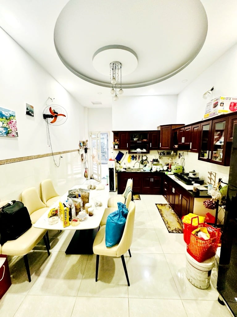 Bán nhà hẻm xe hơi Trần Thị Hè, Quận 12, giá chỉ 3.39 tỷ
