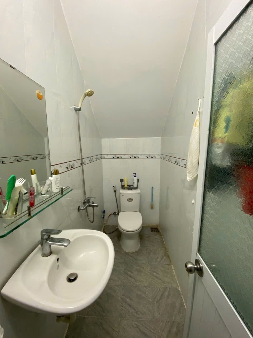 Bán nhà mặt tiền đường Tạ Xuân Thu, VCN Phước Hải, Nha Trang, giá 7 tỷ 980