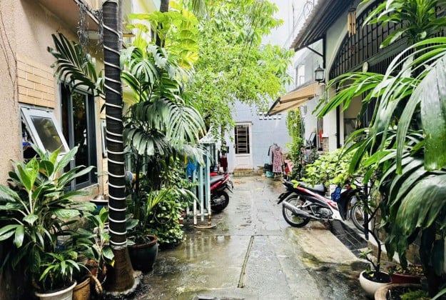 Bán nhà Nguyễn Văn Trỗi, hẻm 4m, 7PN, đang có dòng tiền, 60m² chỉ 6,5 tỷ
