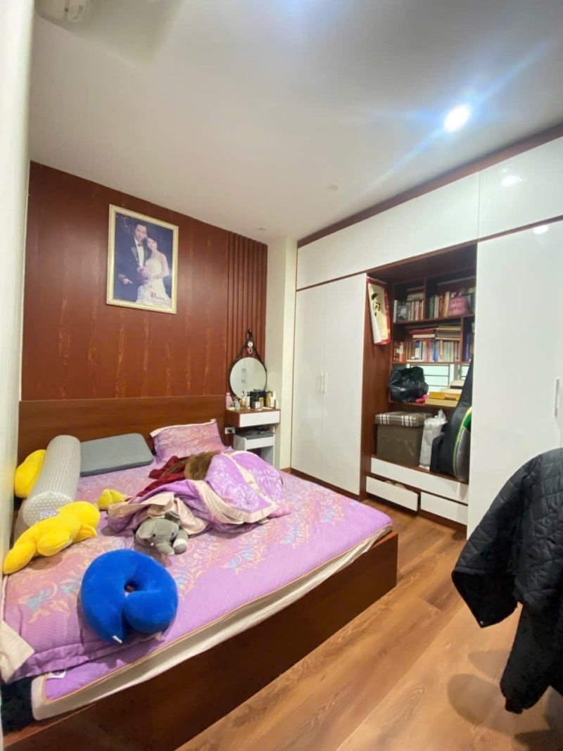 Bán căn hộ chung cư Học viện Hậu Cần, Ngọc Thụy, Long Biên, Hà Nội, 3 phòng ngủ giá 3,8 tỷ
