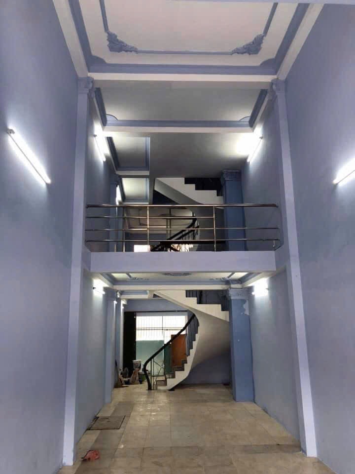 Bán gấp nhà mặt tiền Trường Chinh, Đường Đông Hưng Thuận, Quận 12, Hồ Chí Minh
