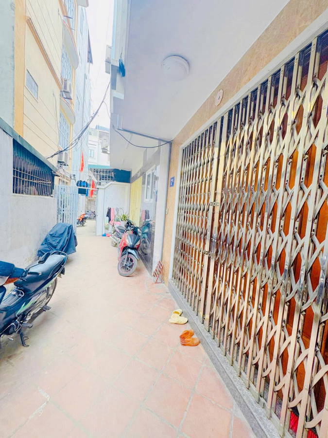 Bán nhà đẹp Thụy Khuê, Tây Hồ, 31m², 5 tầng, mặt tiền 4m, sổ đỏ chính chủ