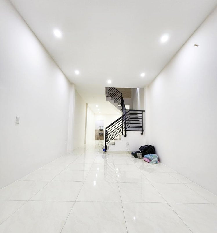 Bán nhà đẹp 3 tầng, Nguyễn Đức Thuận, Tân Bình, 67m2, chỉ 6.9 tỷ thương lượng