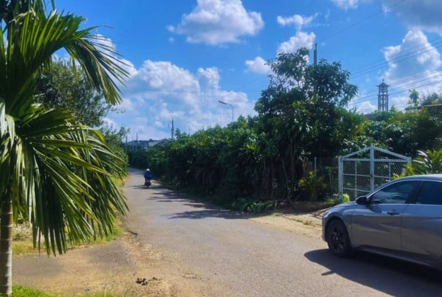 Bán nhà mặt phố 426m2 Thanh Bình, Lộc Đức, Bảo Lâm, Lâm Đồng, giá 2.4 tỷ