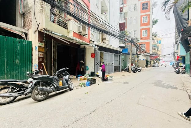 Bán nhà ngõ 14 Pháo Đài Láng, Đống Đa, ô tô tránh, kinh doanh, 70m2, 5 tầng, giá 23.5 tỷ