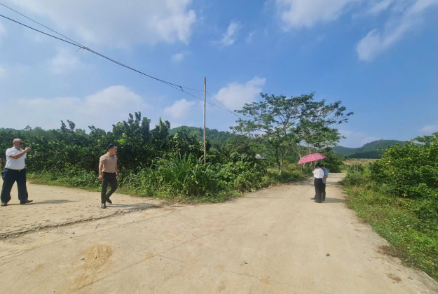 Bán lô đất 193m2 tại Đoàn Kểt, Yên Thủy, Hòa Bình, giá 190 triệu