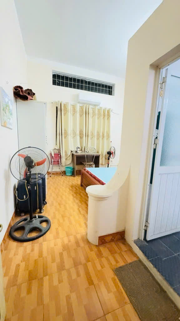 Bán nhà Nguyễn Đức Cảnh, 40m², ô tô dừng đỗ, ngõ thông, kinh doanh, giá 7.7 tỷ