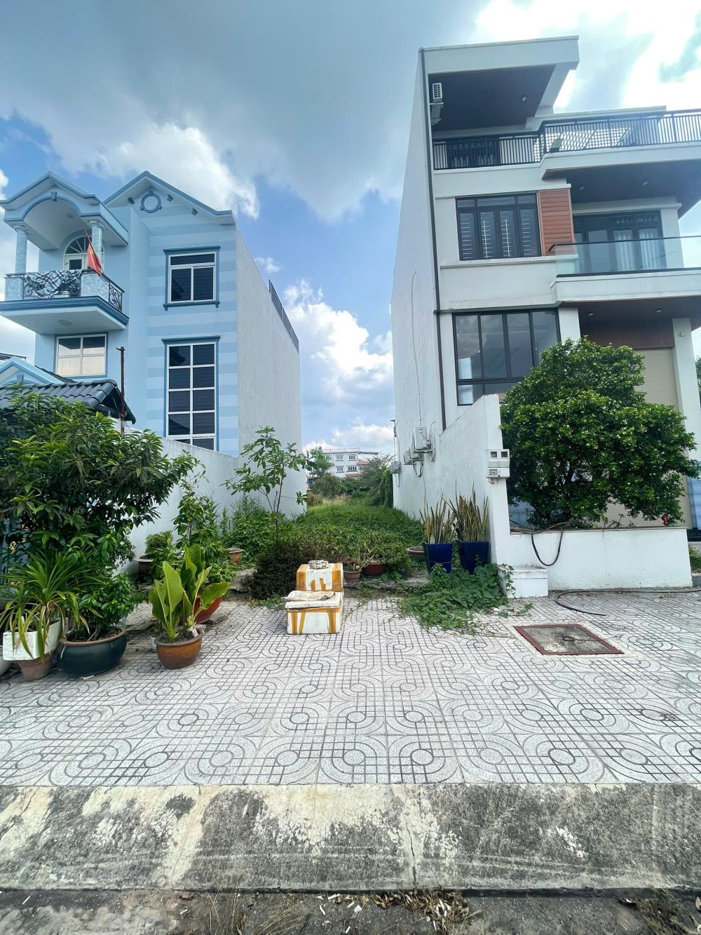 Cần bán đất sổ hồng riêng 114m², khu dân cư Tân Đô, vị trí đẹp