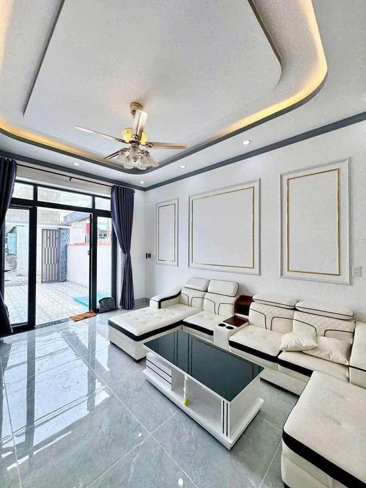 Bán nhà phố, vùng ven Biên Hòa, 105m2, 800 triệu sở hữu ngay