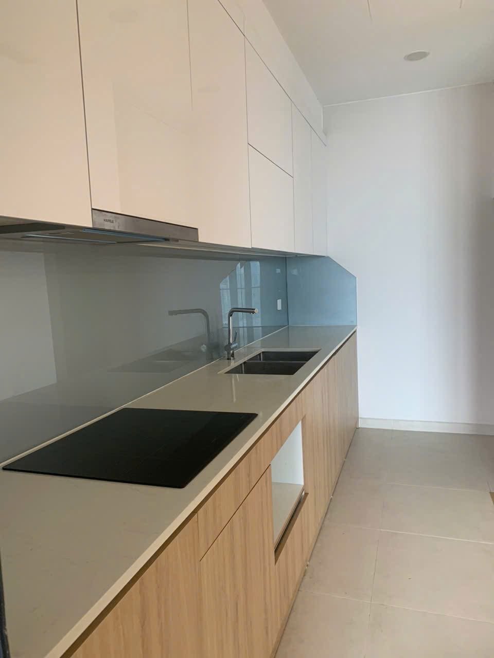 Bán căn hộ chung cư Mỹ Đình 2, Hàm Nghi, 106m2, 3 phòng ngủ, view sân vận động, giá nhỉnh 6 tỷ