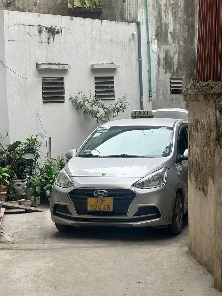 Bán nhà ô tô đỗ cửa phố Định Công, diện tích 54m2, giá 9,5 tỷ