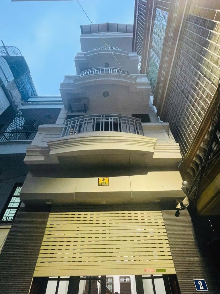Bán nhà Trung Kính, Trung Hòa, Cầu Giấy, lô góc 3 mặt thoáng, diện tích 63m2, giá 19.35 tỷ