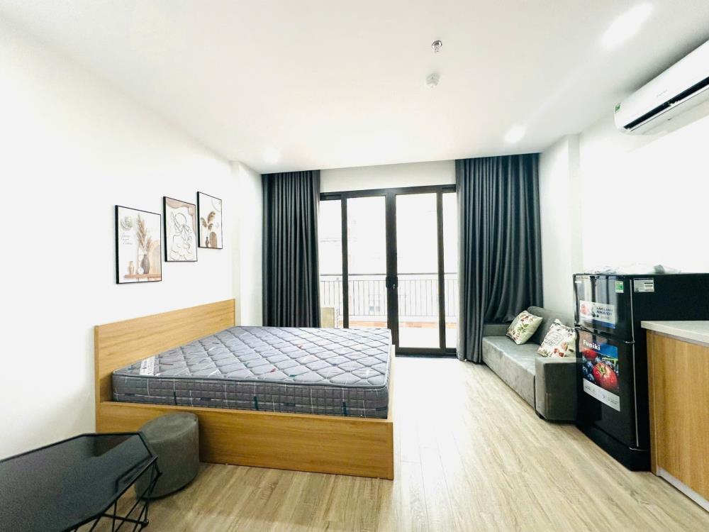 Bán nhà 8 tầng, 75m², mặt tiền 4.2m, gara oto tại Lạc Long Quân, Tây Hồ, giá 31 tỷ