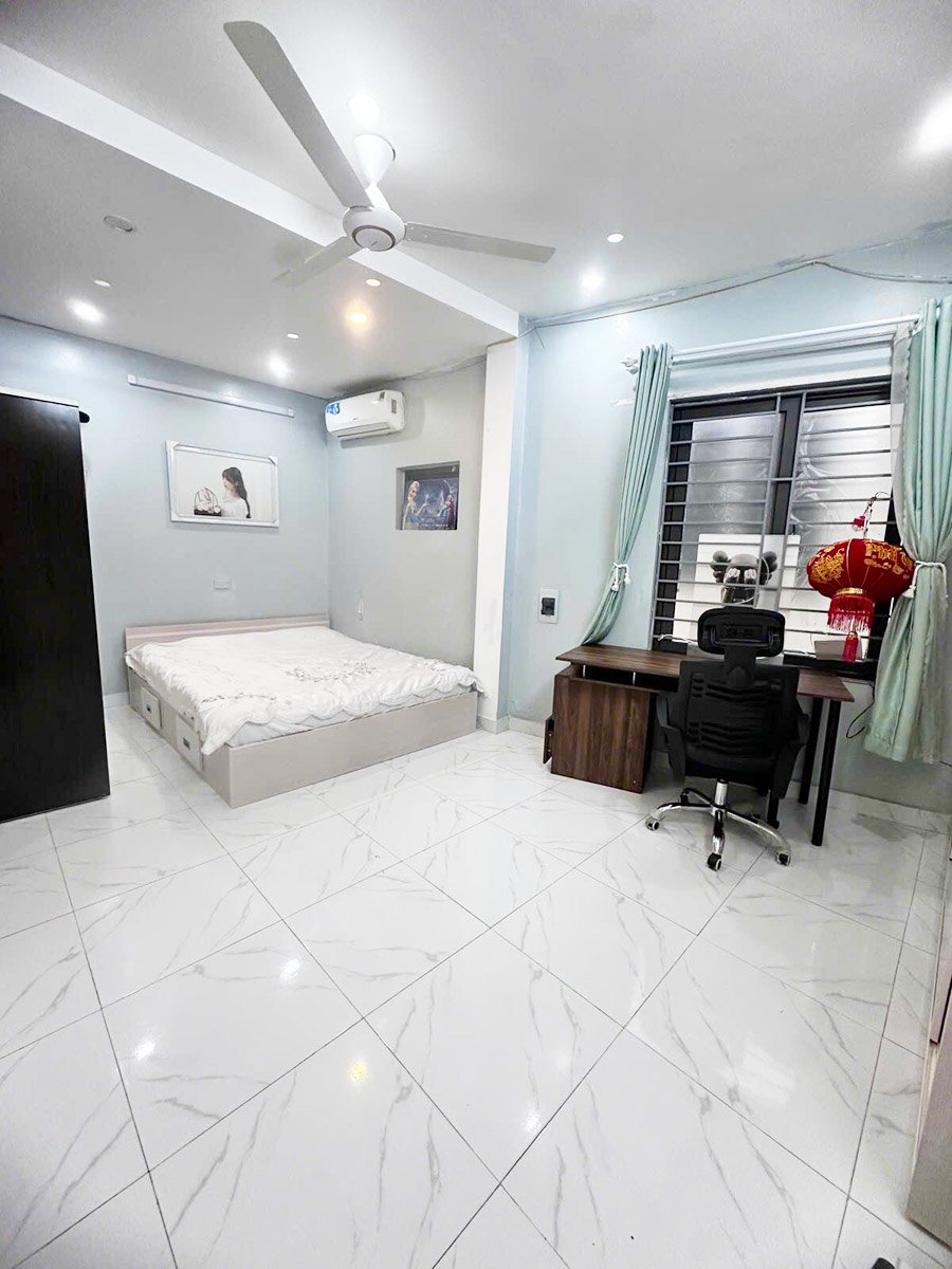 Bán nhà Tôn Đức Thắng dân xây, ra oto 35m, mặt tiền 5m, diện tích 31m2 chỉ 5,19 tỷ