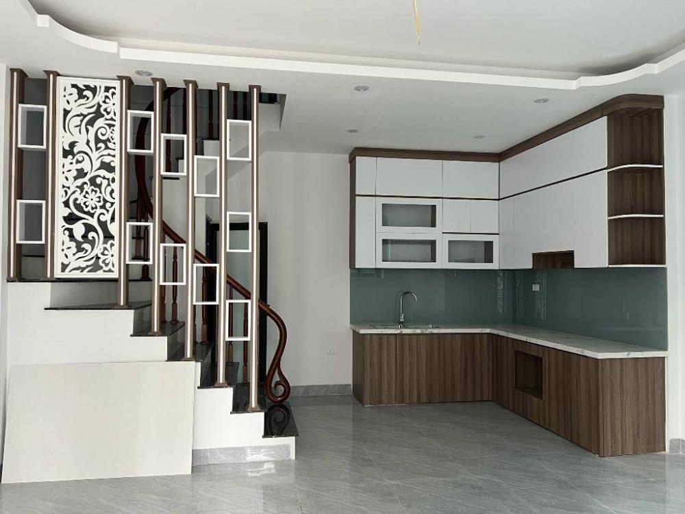 Bán nhà Thượng Cát, Bắc Từ Liêm, diện tích 38,6m2 mới tinh có mặt tiền rộng