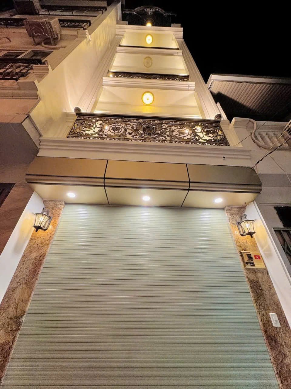 Nhà đẹp mới cứng, Trương Định, Hoàng Mai, ô tô qua, 33m2, 5 tầng, 6,3 tỷ