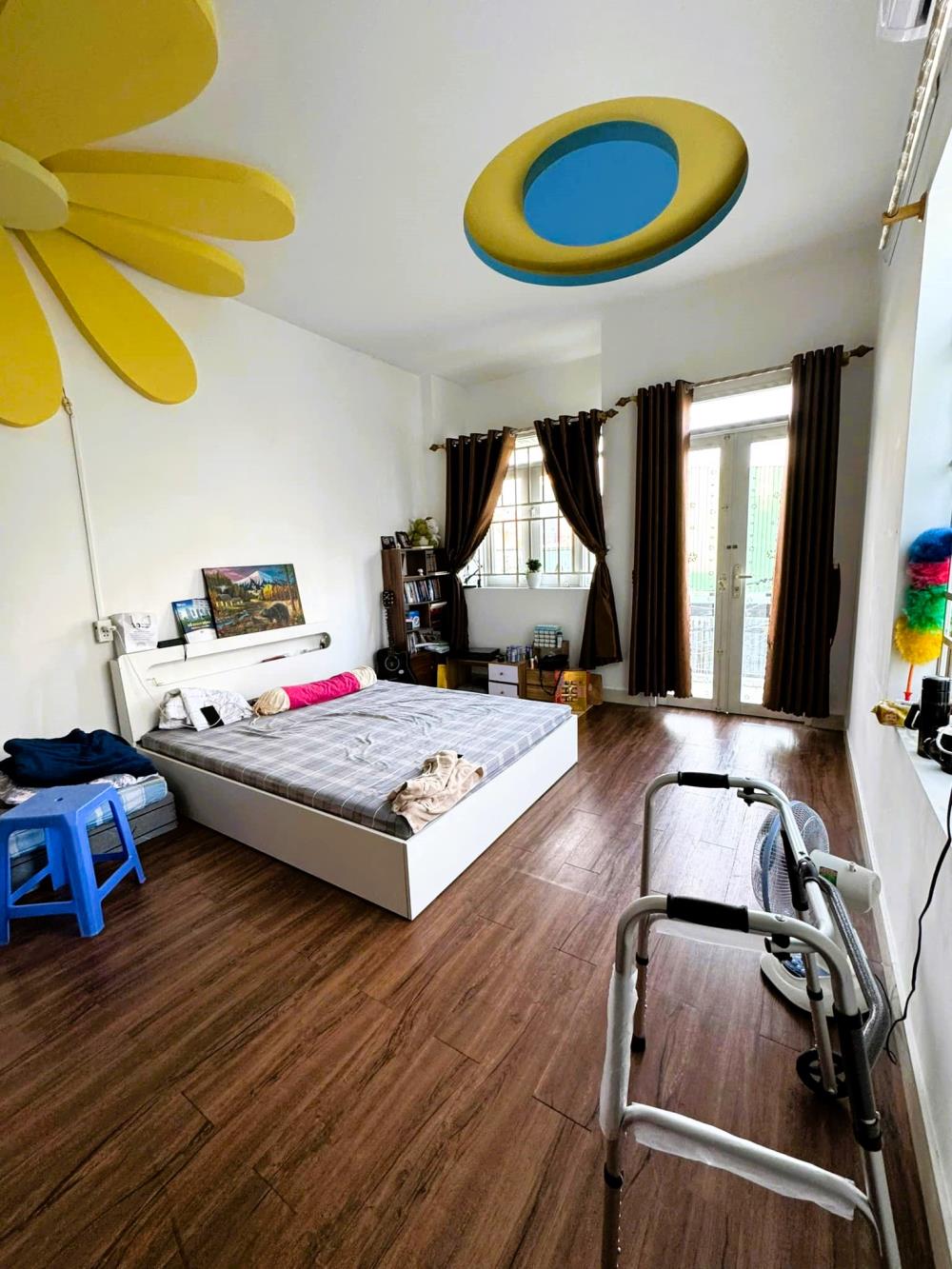 Cho thuê nhà 3PN , hẻm xe hơi đường Hiệp Bình - Hiệp Bình Phước giá 13tr/tháng