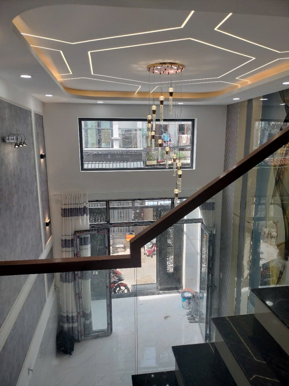 Bán nhà 5 tầng mới tinh hẻm xe hơi giá tốt vào ở ngay phường Bình Trị Đông, Quận Bình Tân, diện tích 4mx12m, giá 6.05 tỷ thương lượng