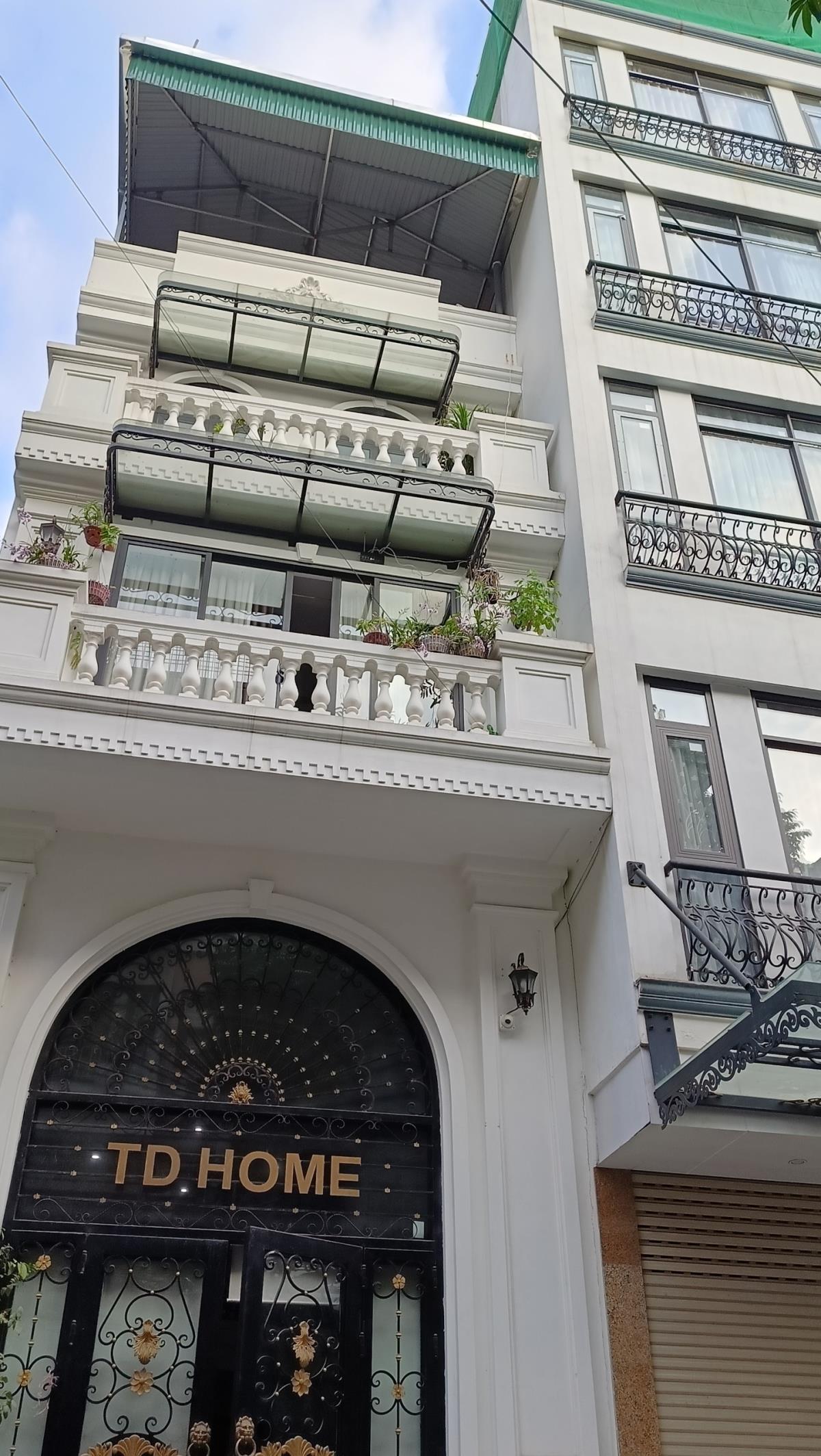 Bán nhà 70m2 tại khu tập thể Công An Đa Sỹ, Hà Trì, 5 tầng, 5 phòng ngủ