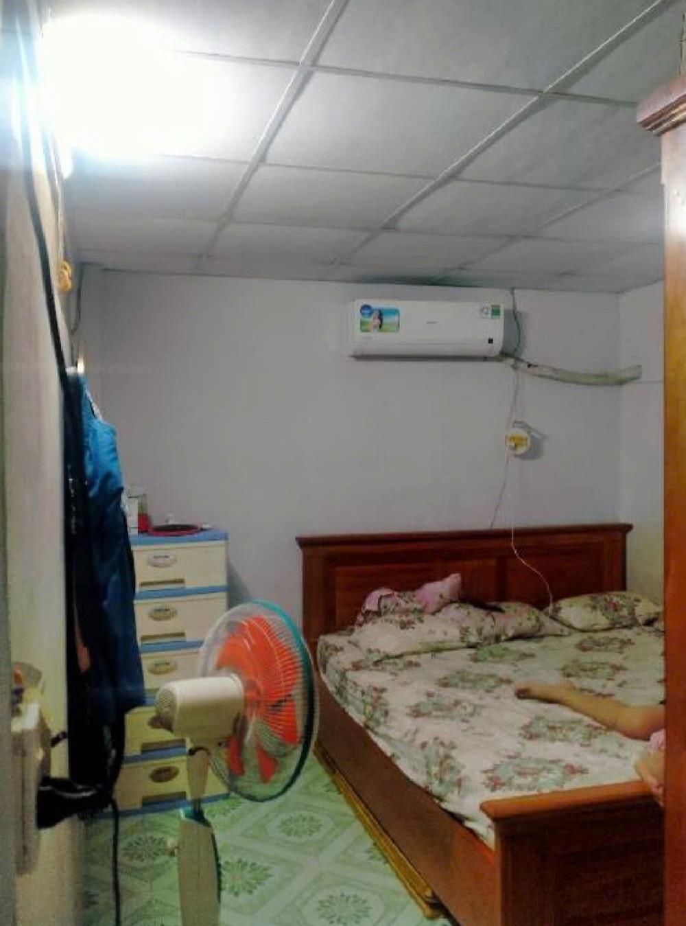 Bán nhà sát chợ Trần Thị Cờ, Q12, dt 104m2, giá chỉ 4 tỷ 150
