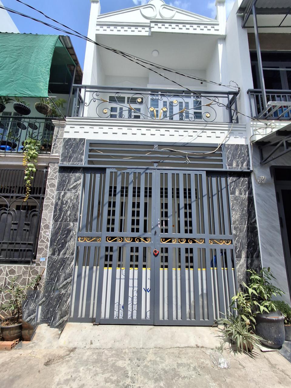 Nhà mới hxh 2 tầng nở hậu, Hiệp Thành 25 Q12, 38m2, 4x10m chỉ 3.x tỷ