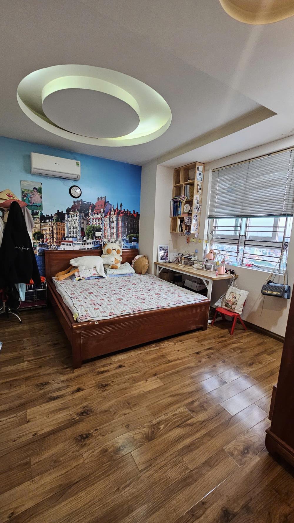 Bán căn hộ chung cư 124m² tại 19 Đại Từ, Hoàng Mai, view hồ Linh Đàm Hà Nội