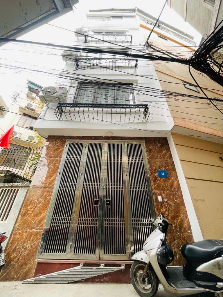 Bán nhà Hạ Đình mới, nhỉnh 7 tỷ, full nội thất, ngõ thông, gần hồ