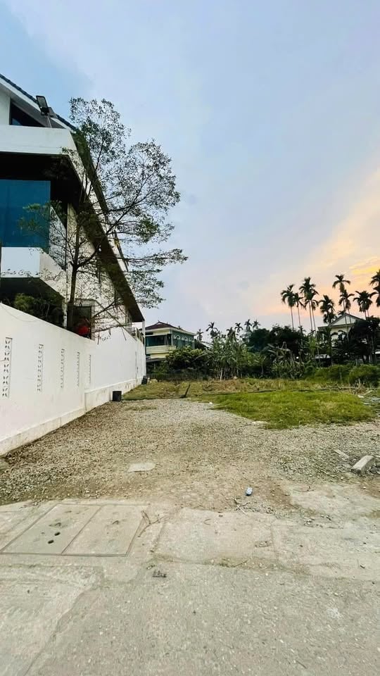 Bán gấp đất full thổ cư, mặt tiền Tân Phú Trung, Củ Chi, diện tích 209m2, sổ hồng riêng