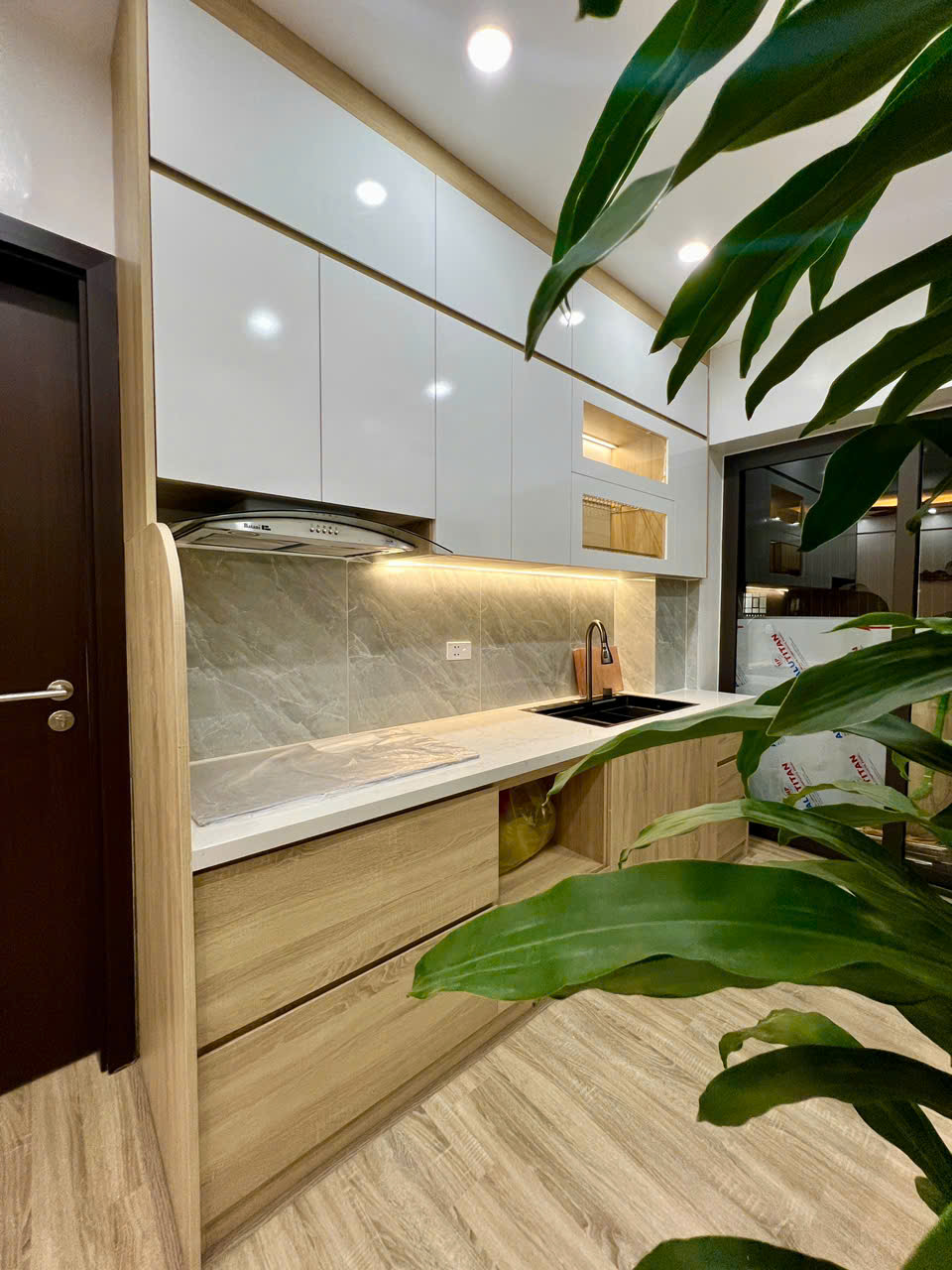 Bán căn hộ 63m² 3PN, 2VS tại Chung Cư VP5 Linh Đàm, Giá 4 tỷ 030 triệu, đầy đủ nội thất