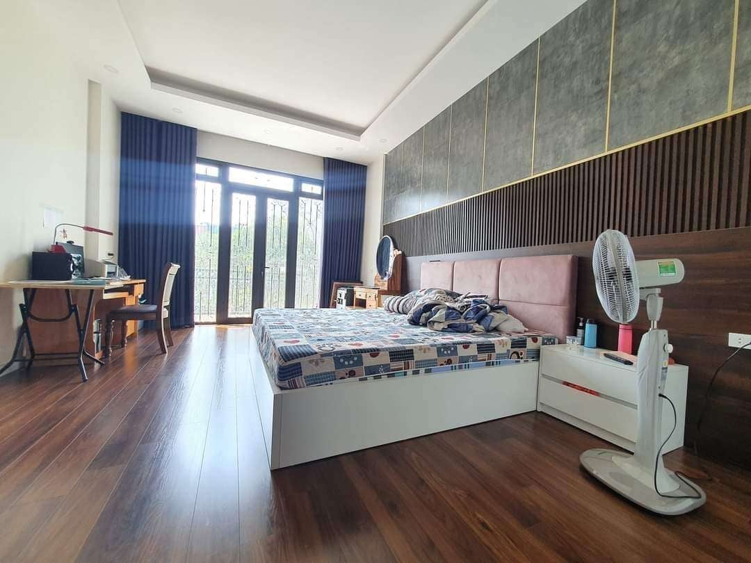 Bán nhà 55m2 tại Cầu Giấy ô tô tránh, kinh doanh siêu đỉnh giá 13tỷ 5
