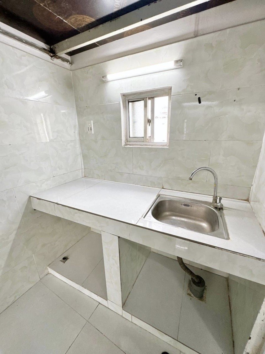 Cho thuê phòng trọ 16m2 tại 90 Tây Thạnh, Tân Phú, tiện ích đầy đủ giá chỉ 2,8tr/tháng