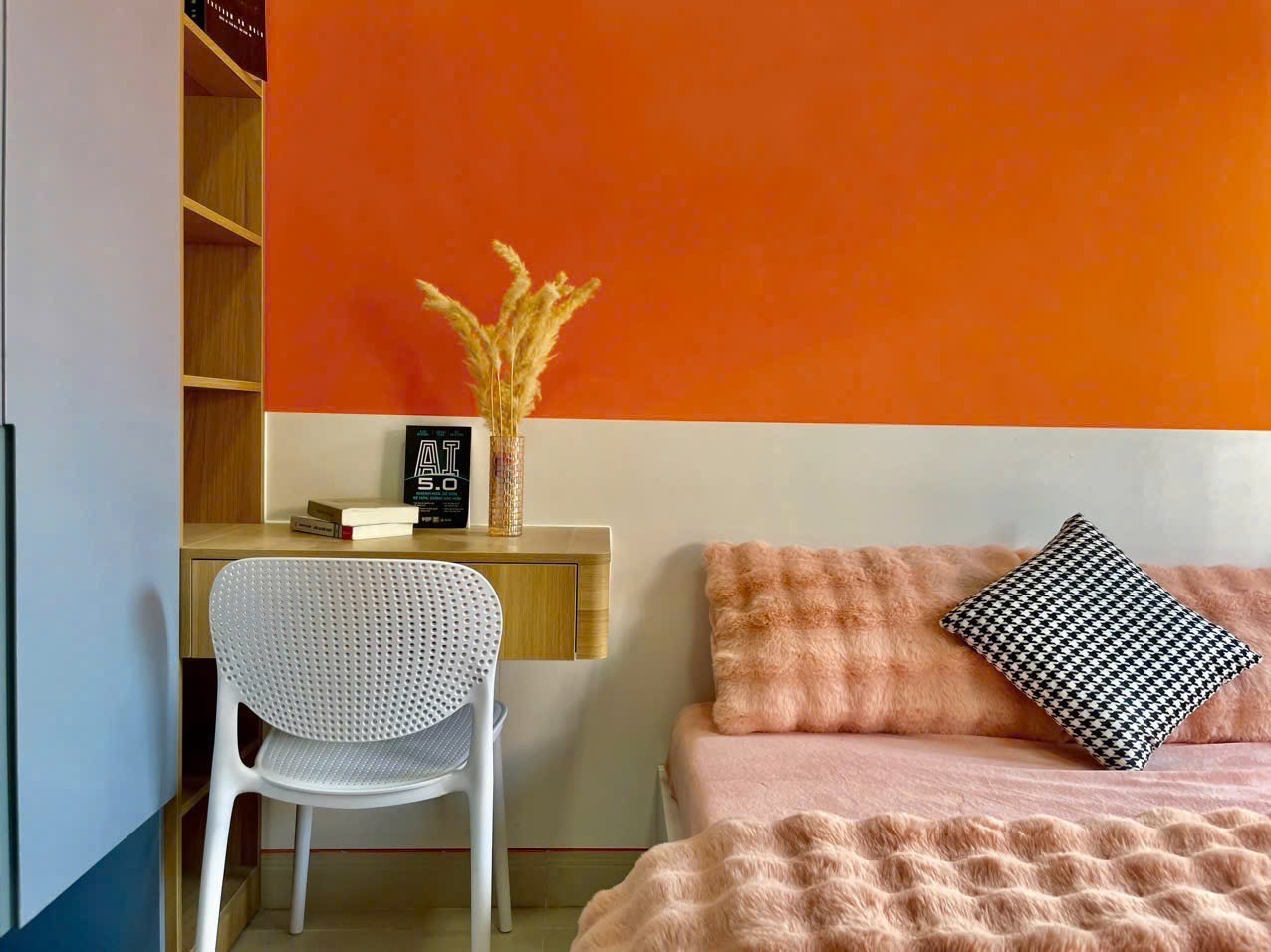 Cho thuê Studio đầy đủ tiện nghi gần cầu Nguyễn Văn Cừ, Quận 8 - có ban công