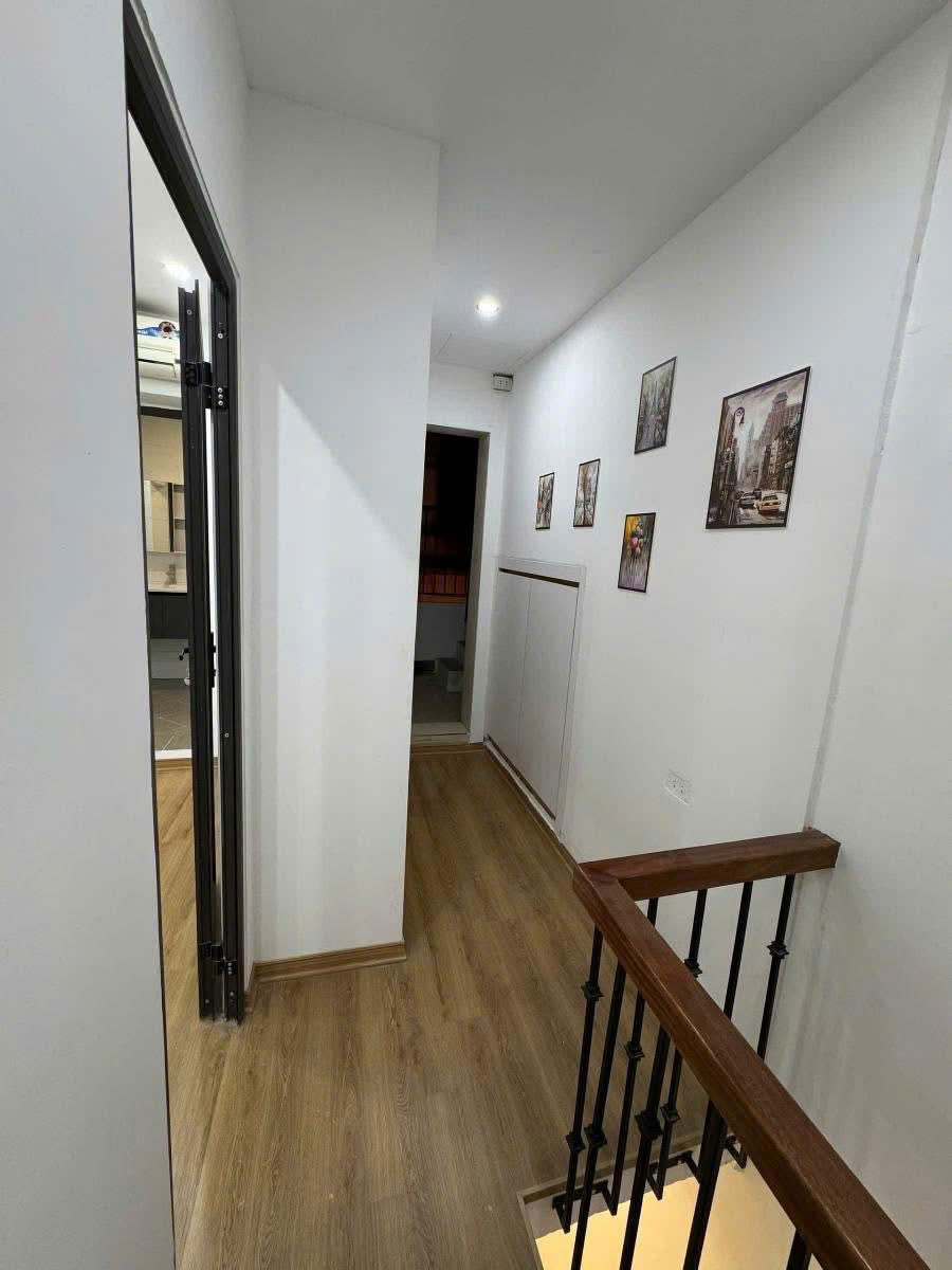 Bán nhà Kim Ngưu, mặt ngõ thông, kinh doanh đỉnh, 1 nhà ra ô tô, 6.35 tỷ