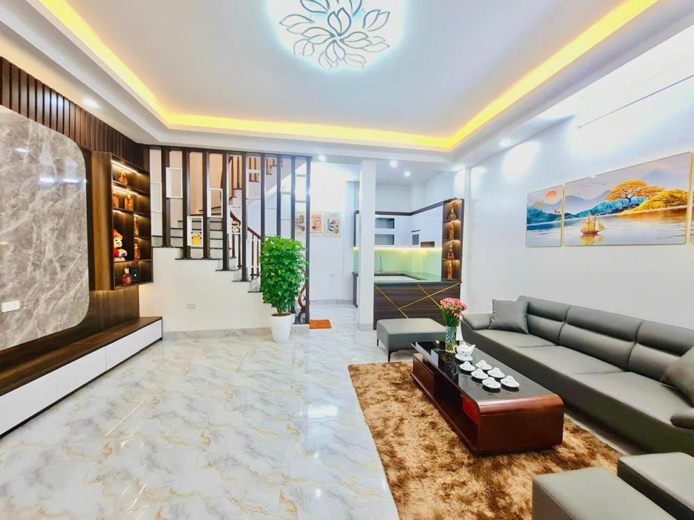 Bán nhà La Dương, Hà Đông, siêu phẩm 6 tỷ xx, nhà rộng 45m2 x 5 tầng xây mới, full nội thất