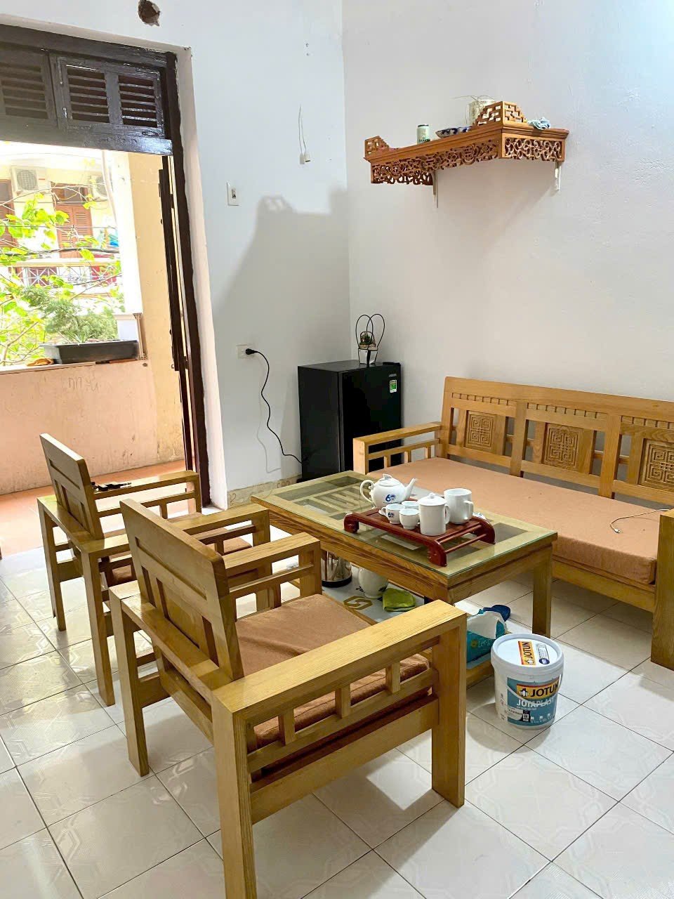 Bán căn hộ tập thể tầng 2 tại Mai Dịch, Cầu Giấy, giá 3.3 tỷ