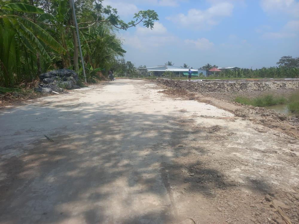 Bán 572m2 đất lộ ô tô, Mỹ Khánh, Phong Điền, Cần Thơ