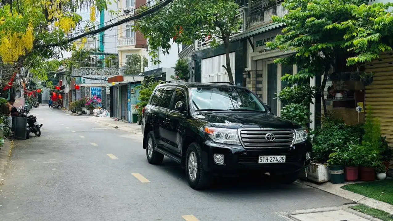 Bán gấp nhà 70m2, 2 mặt tiền, 3 tầng, hẻm 8m ô tô né, Phường 14, Gò Vấp – Giá tốt
