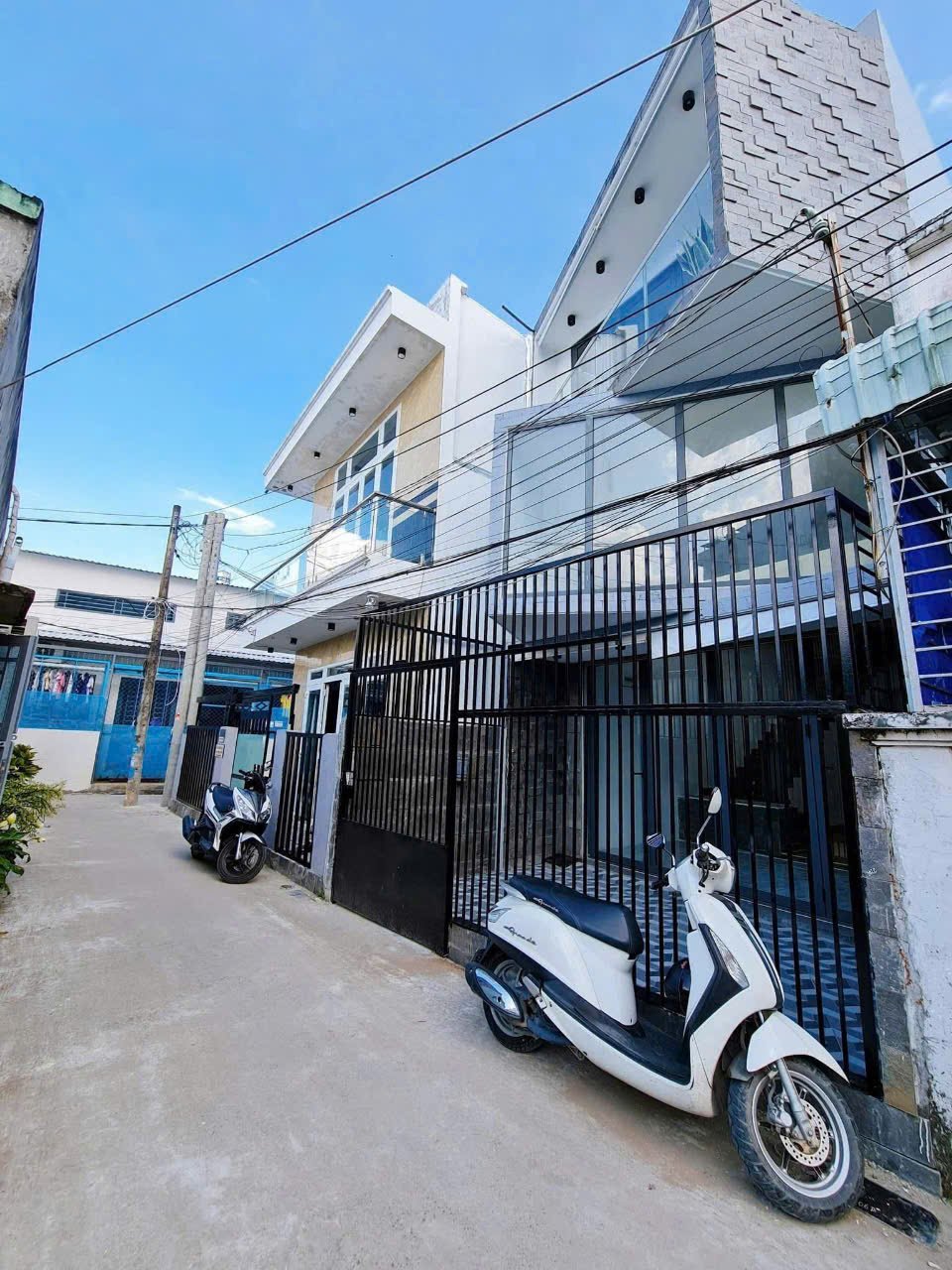 Cho thuê nhà hẻm 1 trệt 1 lửng 1 lầu, 3PN, lộ 3m đường Trần Nam Phú