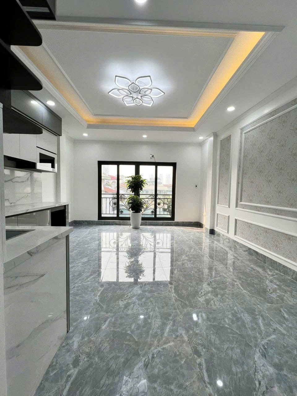 Bán nhà Khương Đình Thanh Xuân 35m², 6 tầng thang máy nhập khẩu – giá 8.85 tỷ