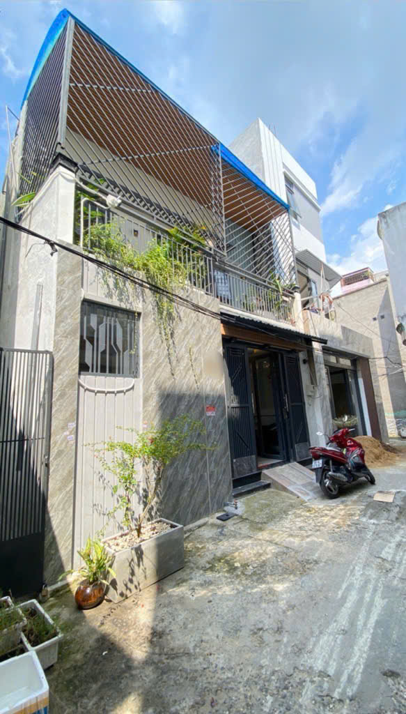 Bán nhà 1 sẹc Quang Trung, ngang hơn 6m, sát mặt tiền, hẻm ô tô đậu cửa, chỉ 4 tỷ 89