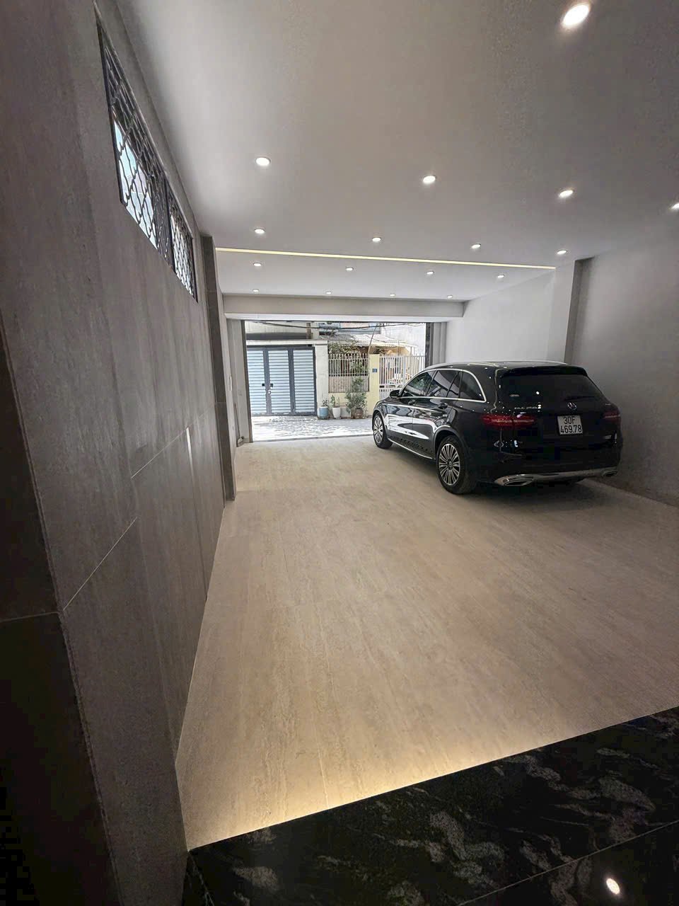 Bán nhà Ngọc Lâm gần cầu Chương Dương – ô tô vào nhà – full nội thất – 35m² x 4 tầng