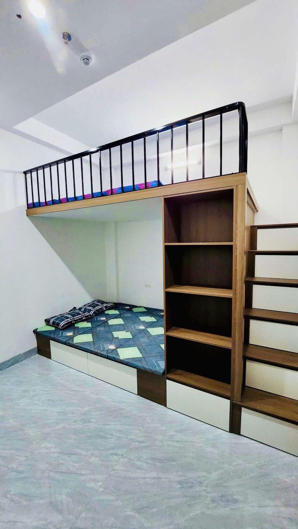 Bán toà căn hộ dịch vụ 45m2 x 7 tầng thang máy tại phố Tôn Thất Tùng, Đống Đa chỉ 14.5 tỷ